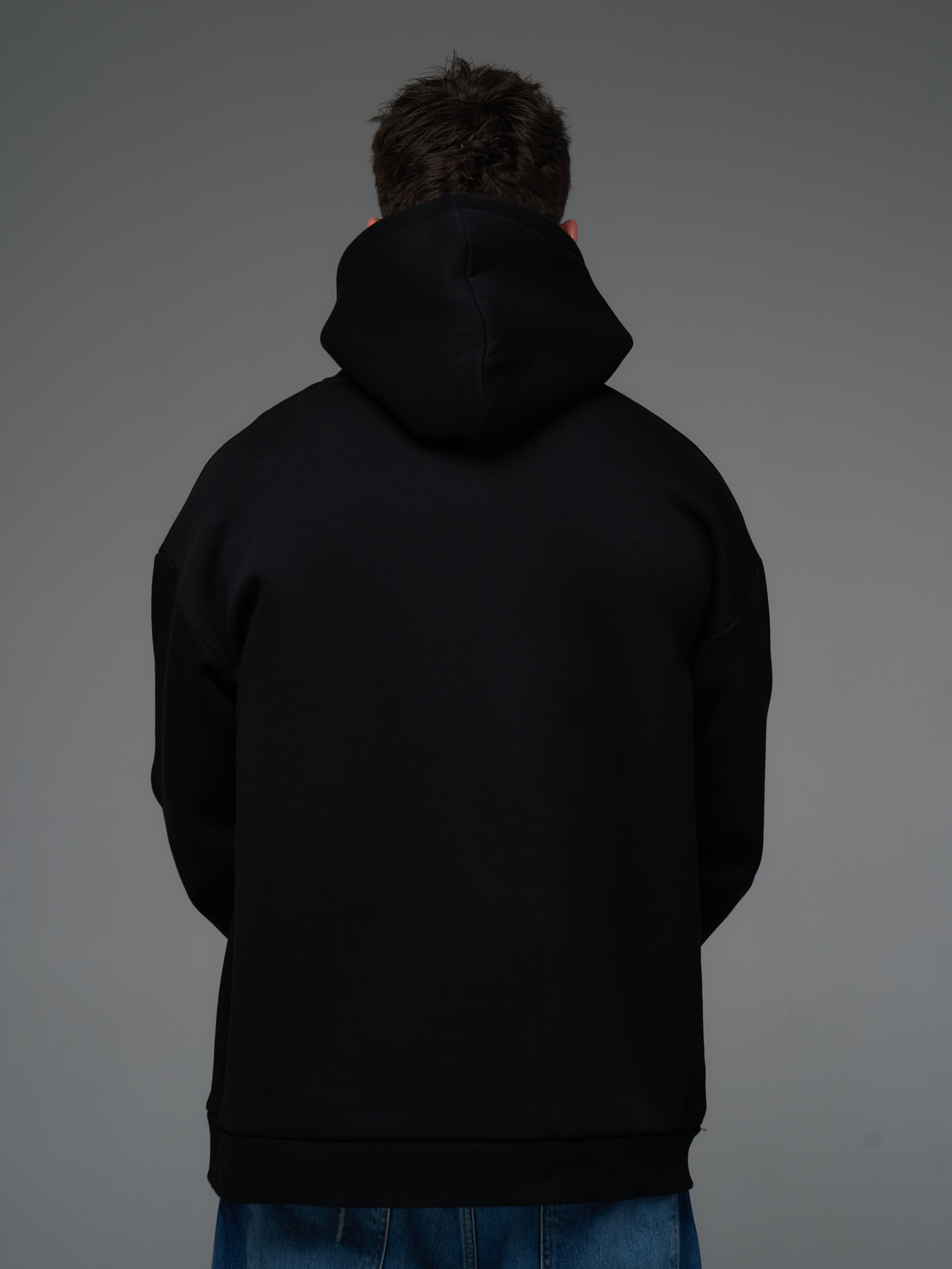 Худи оверсайз с капюшоном и начесом черное
